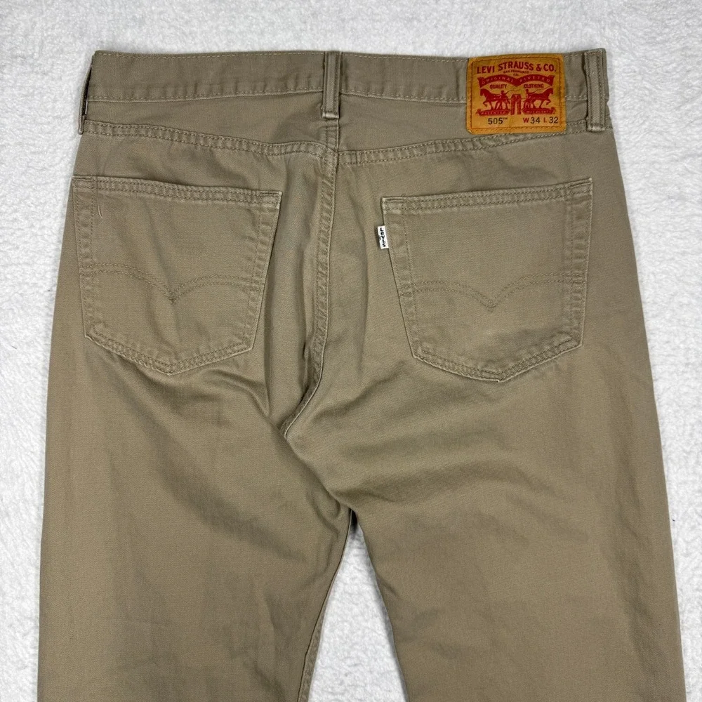 Levi's 505 Beige‎ Khaki Jeans Pants Relaxed Fit Straight Leg Men's Size 34x32